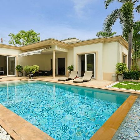 Luxury Pool Villa 3Br 6-8 Persons (Adults Only) Pattaya Exterior photo